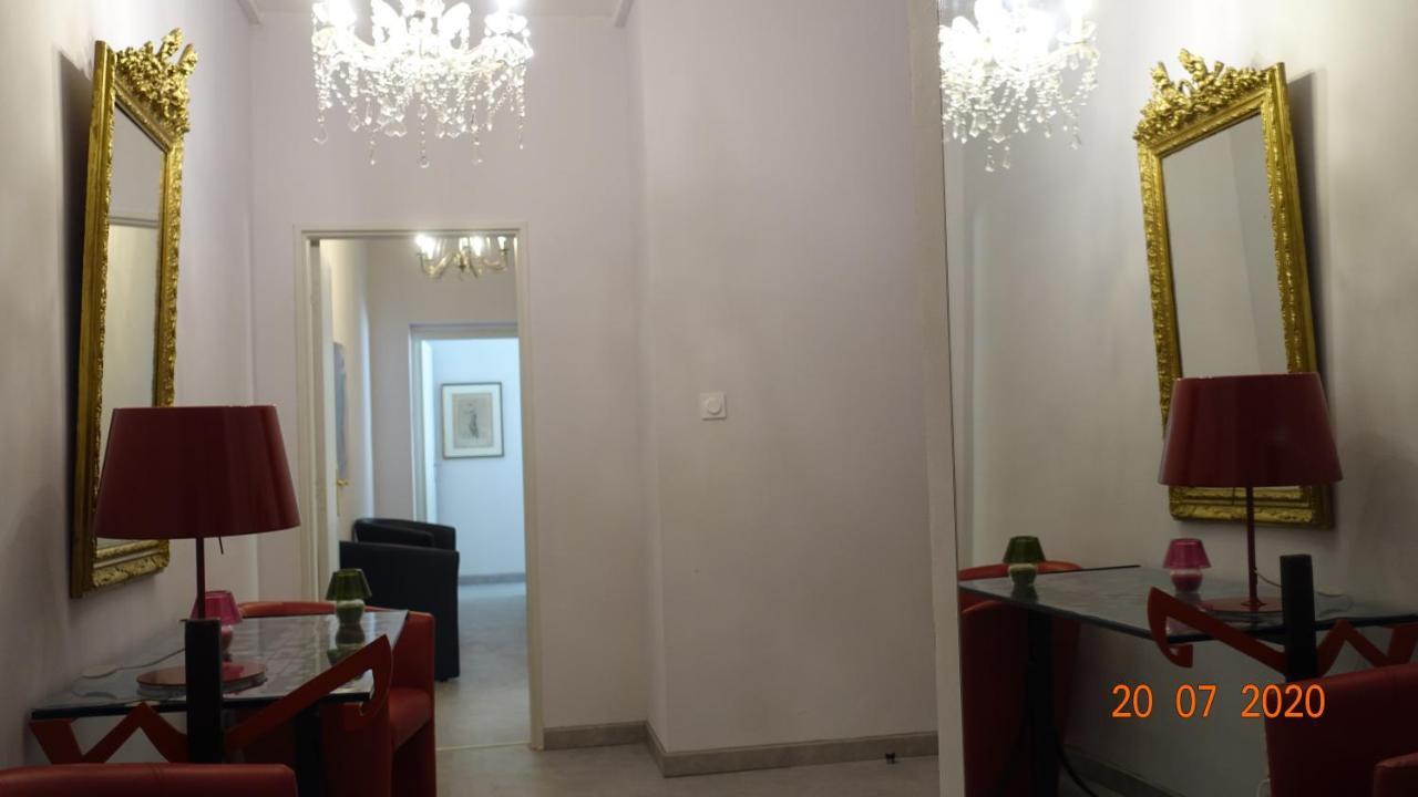 Au Coeur Des Lices *** Centre Historique Avignon Apartment Ngoại thất bức ảnh